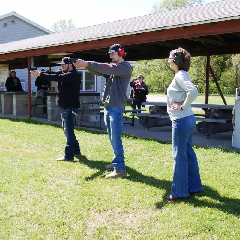 Hembock training at the range